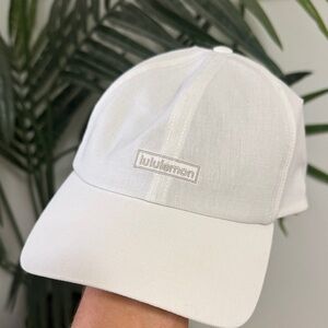 LULULEMON WHITE HAT